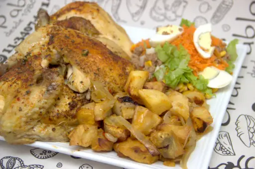 [1/4p] 1/4 de pollo con guarnición